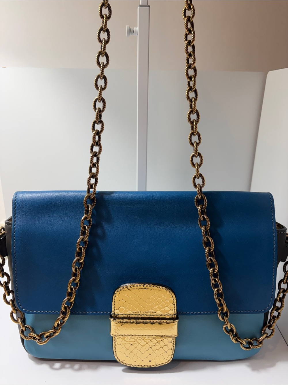 Vintage Marc Jacobs Brighton Blue Two-Tone Leather Shoulder Bag with Gold Chain